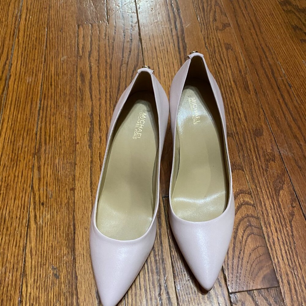 Pink Michael Kors Pump Size 7 1/2